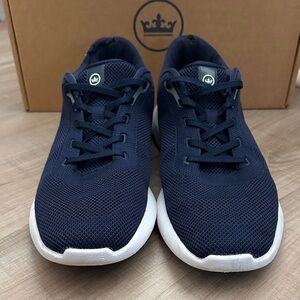 Peter Millar Men's Navy and White Sneakers Size 11.5